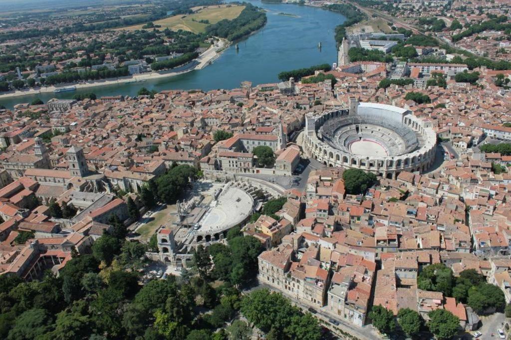 Succes - Tres Beau Duplex- Coeur D'Arles- Climatisation Lejlighed Eksteriør billede